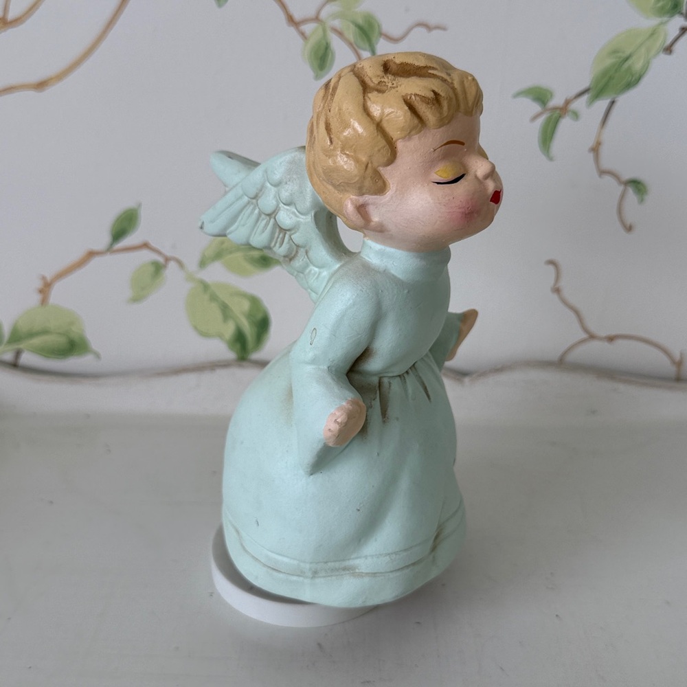 Vintage Sankyo Japan Rotating Musical Christmas Kissing Angel - 7.5”